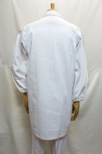 男性白衣長袖　綿１００％　バックスタイル