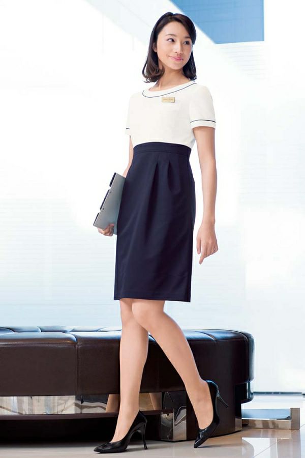 ワンピース半袖　