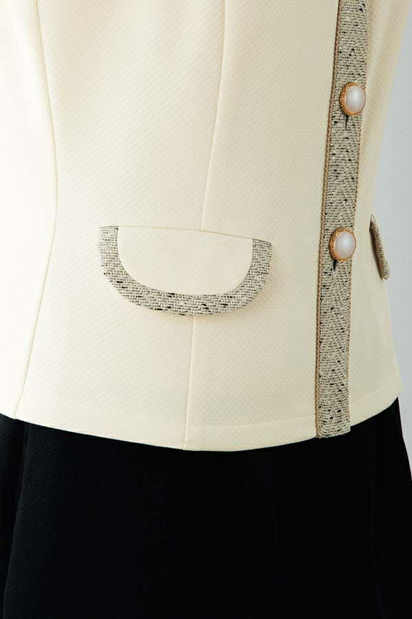 ホワイト　ポケット