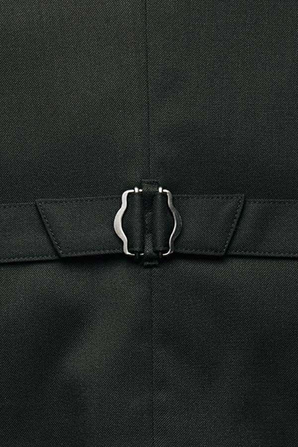 男性ベスト　バックル