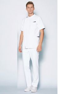 男性パンツ　全身