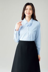 ブラウス長袖　スカート