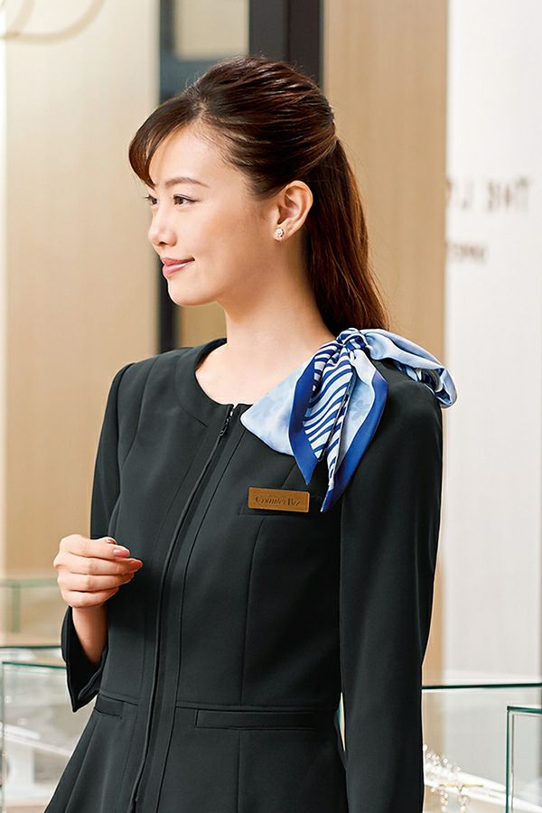 Pリング　スカーフ　ジャケット