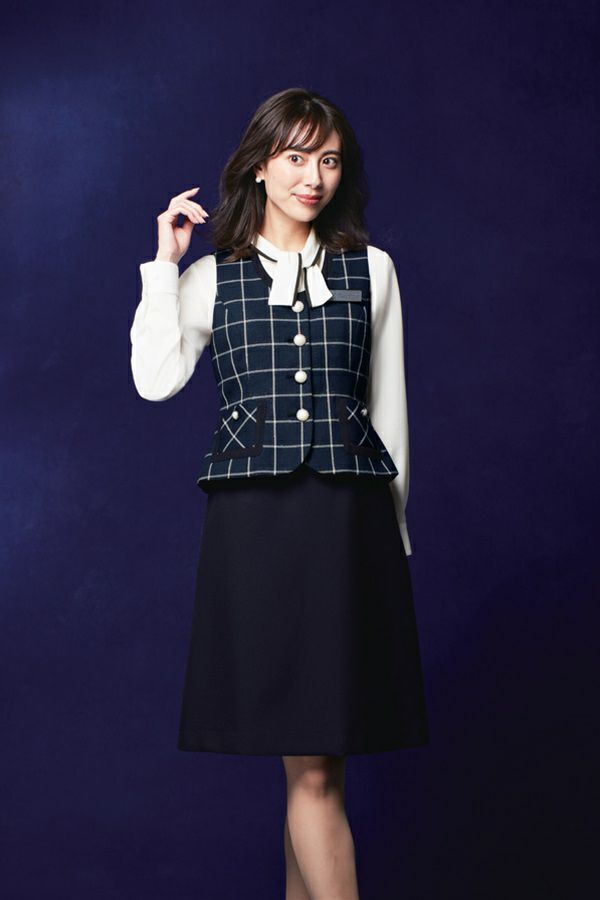 Aラインスカート（無地）　モデル着用　スカートスタイル