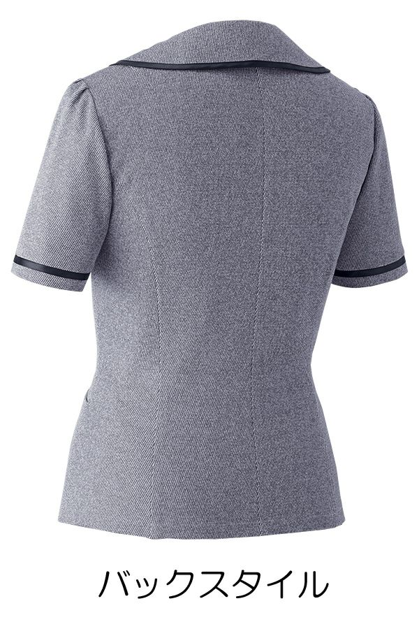 オーバーブラウス　バックスタイル
