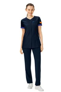 男女兼用ニットパンツ　モデル