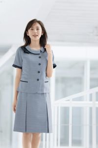 春夏用プリーツスカート　モデル