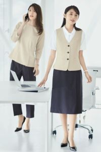 春夏用ロング丈プリーツスカート　モデル